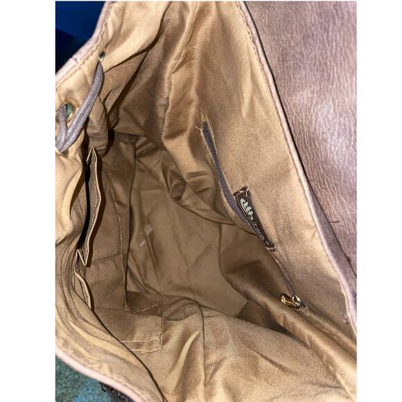 BOHEMIAN FAUX LEATHER & TASSELS BEADED BACKPACK - Picture 4 of 8